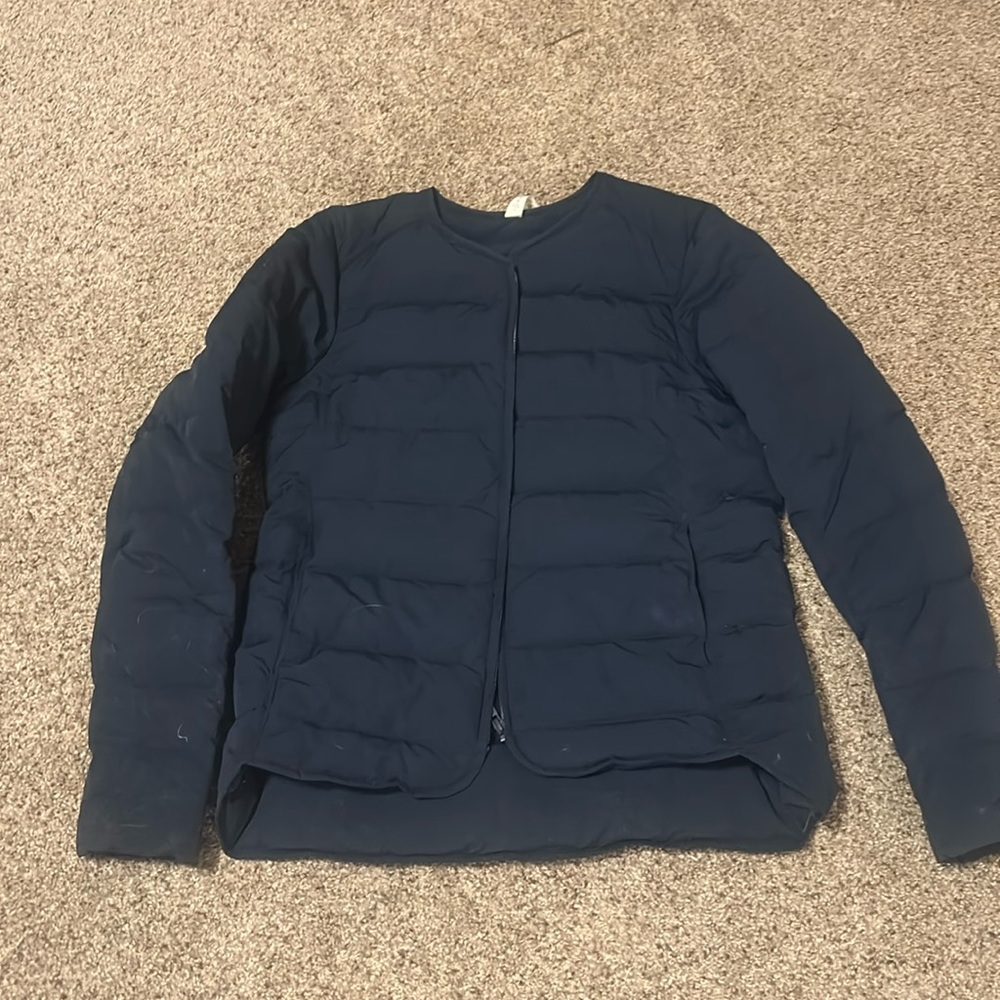 Lululemon Women’s Puffer Jacket, Size 6